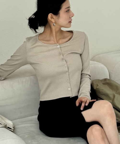 Slim Soft Ribbed Round Neck Button-Up Layered Cardigan _3COLOR