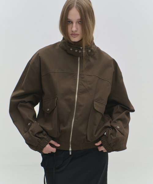 Studded high-neck buckle multi-pocket point oversized blouson cotton zip-up jacket [brown]