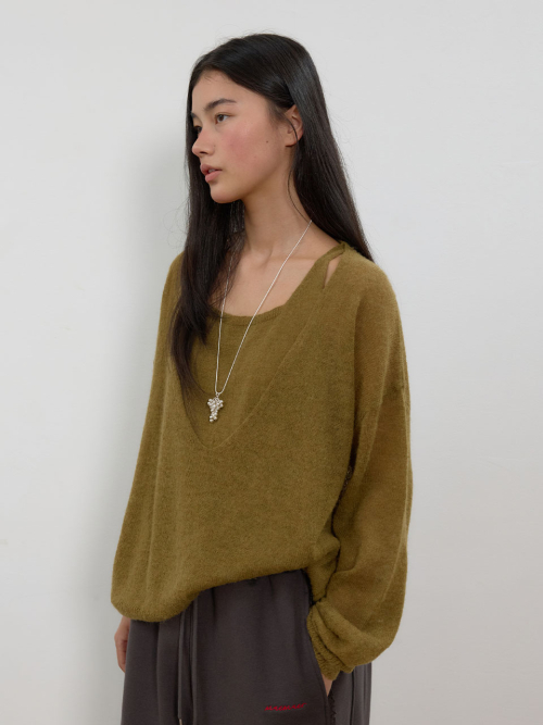 Layered V-Neck Knit Pullover MU2678PO802M