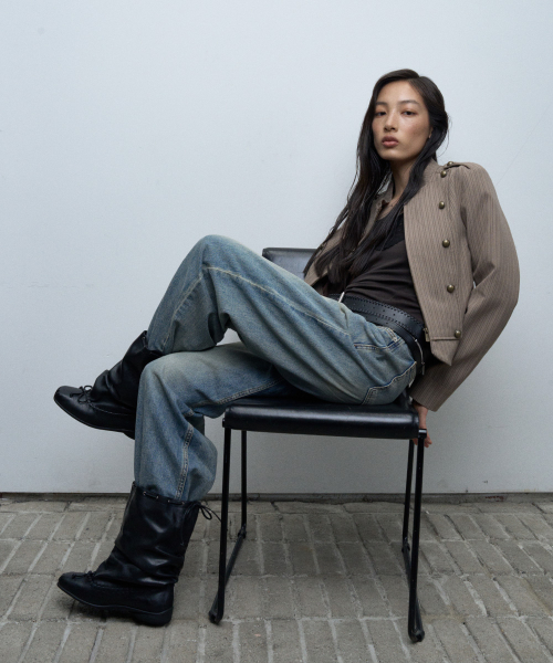리벨 슬라우치 미들 부츠 블랙