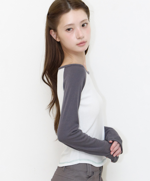 LETTERING COLOR-BLOCK LONG SLEEVE MINT