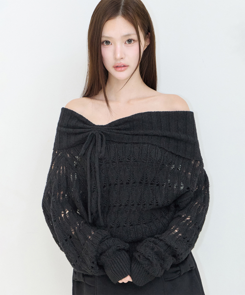 PUNCHING LOOSE OFF SHOULDER KNIT BLACK
