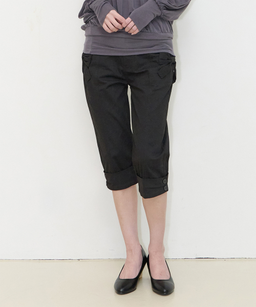 TWIN BOW CAPRI PANTS BLACK