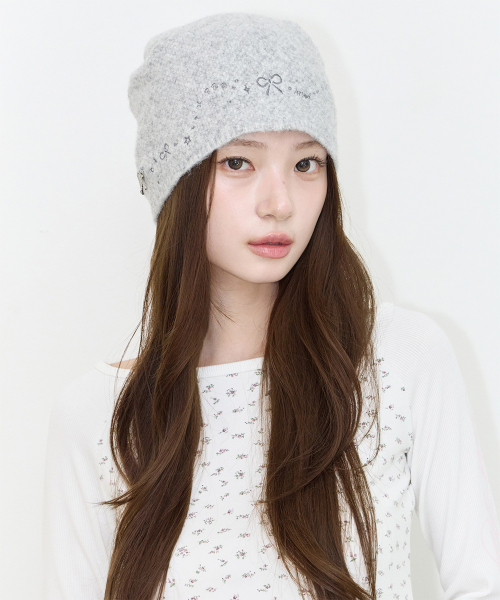 DRAWING EMBROIDERY BEANIE GRAY