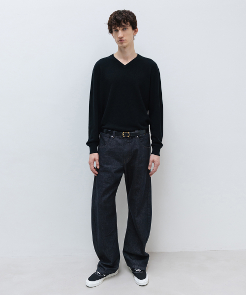 Cashmere V-Neck Knit BLACK