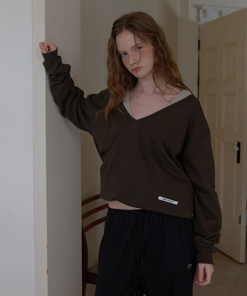 Hines deep v-neck sweatshirt - Brown