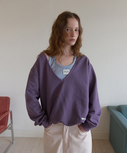 Hines deep v-neck sweatshirt - Purple