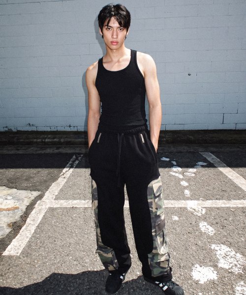 Camo Multi-Pocket Training Pants Beige