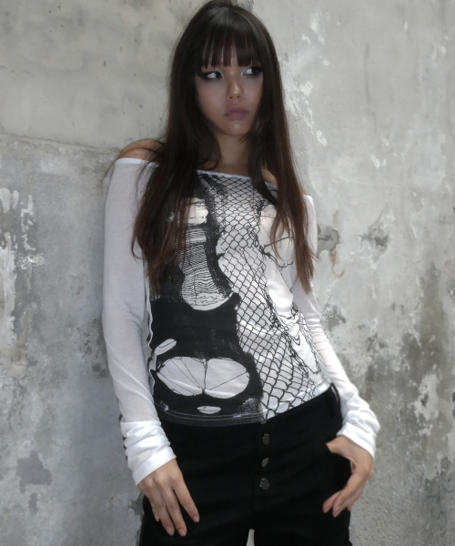 WEB STUD OFF-SHOULDER (WHITE) F26ZB525