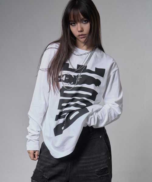 BADDIE LONG SLEEVE (WHITE) F26ZB531