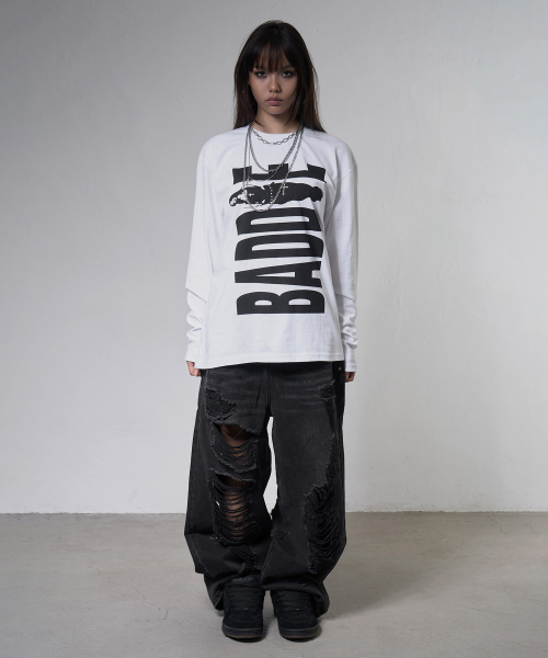 BADDIE LONG SLEEVE (WHITE) F26ZB531