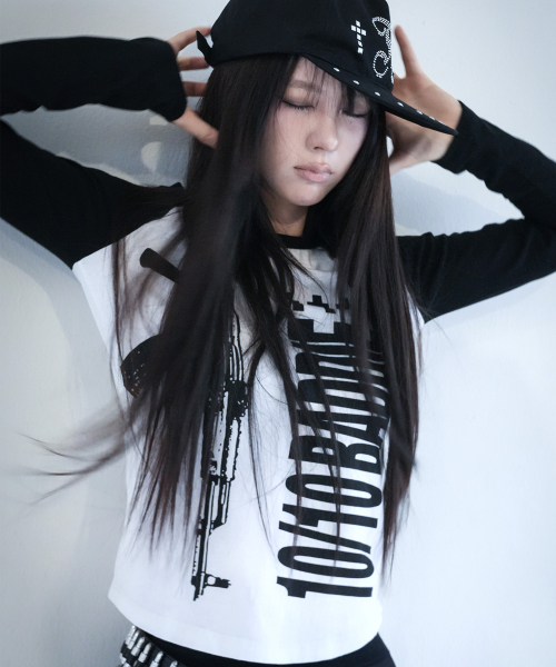 BADDIE SNIPER LONG SLEEVE (BLACK) F26ZB532
