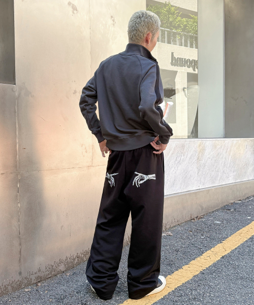 ET BONE FINGER 스웨트 팬츠[블랙]