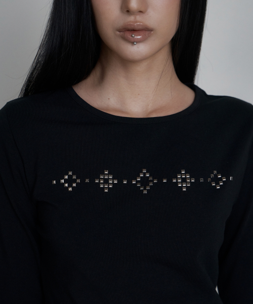 C SQUARE STUD SLIM FIT T-SHIRT_BLACK