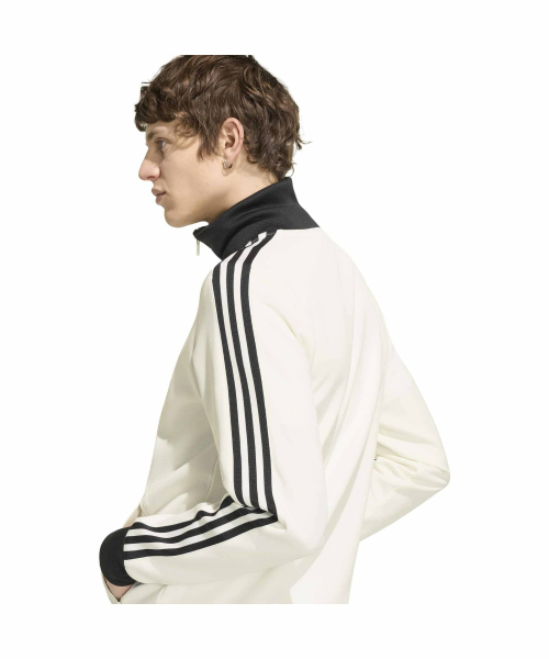 BECKENBAUER TT CLOWHI