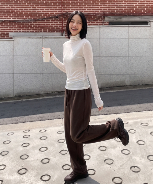 Ruffle Embroidered Mock-Neck T-Shirt J1TS020Q