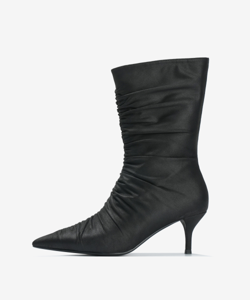 302 gathered sleek boots