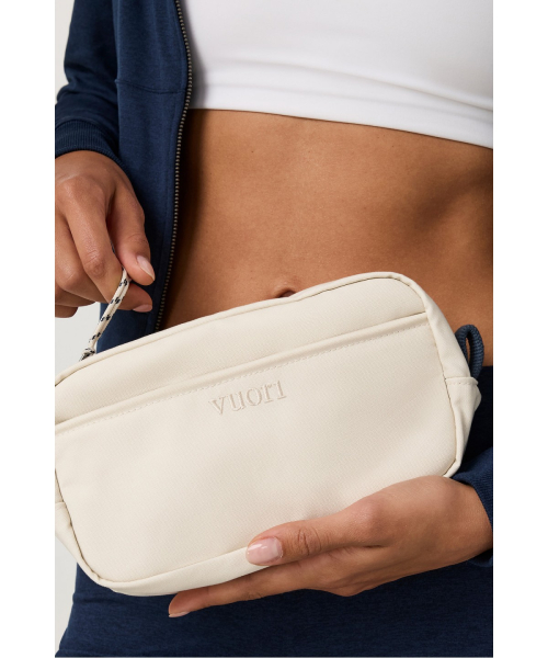 [여성] 코브 캔버스 파우치 _라이트 베이지_VR26370004