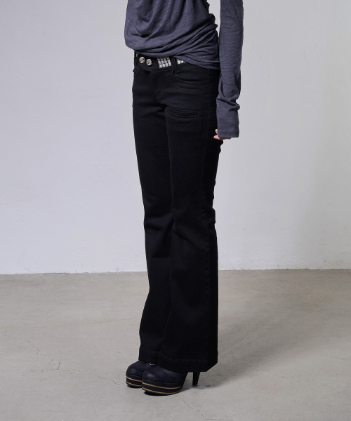 BLING BELTED BOOTCUT PANTS (BLACK) F26ZD464