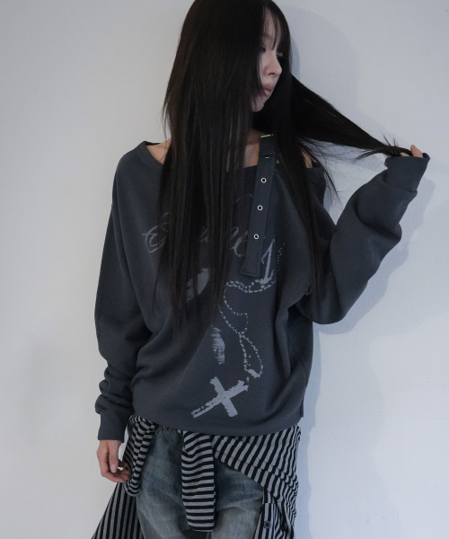 ONE-SHOULDER BUCKLE SWEATSHIRT (CHARCOAL) F26ZB063
