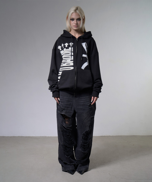 BADDIE HOODED ZIP-UP (BLACK) F26ZA511