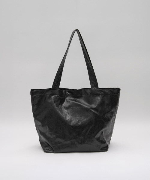 LEATHER SHOULDER BAG BLACK