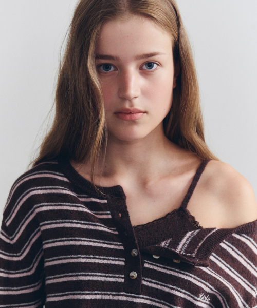 ONE OFF SHOULDER STRIPE KNIT SET BR+GY