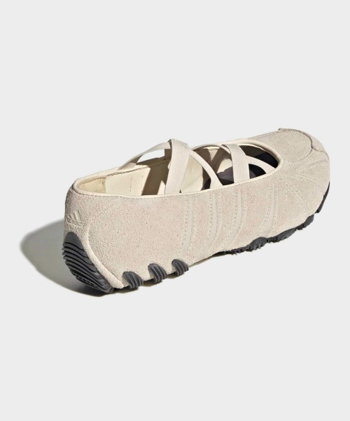 GHOST SPRINT BALLET CREWHT/CREWHT/UTIBLK