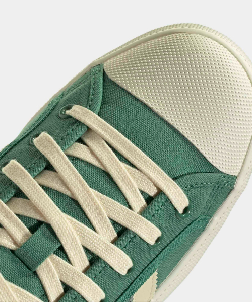 adidas NISI W BLAGRN/CREWHT/GUM3