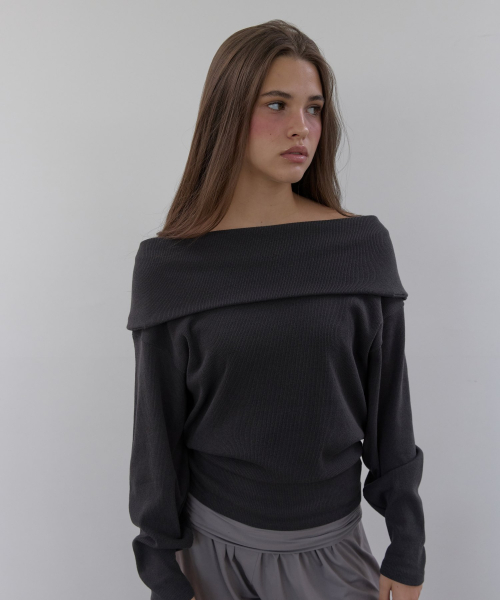 MULTI FOLD NECK T (CHARCOAL)