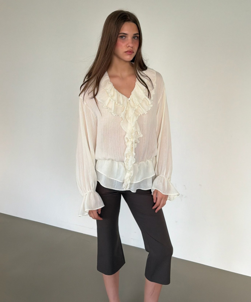RUFFLE CHIFFON BLOUSE (IVORY)