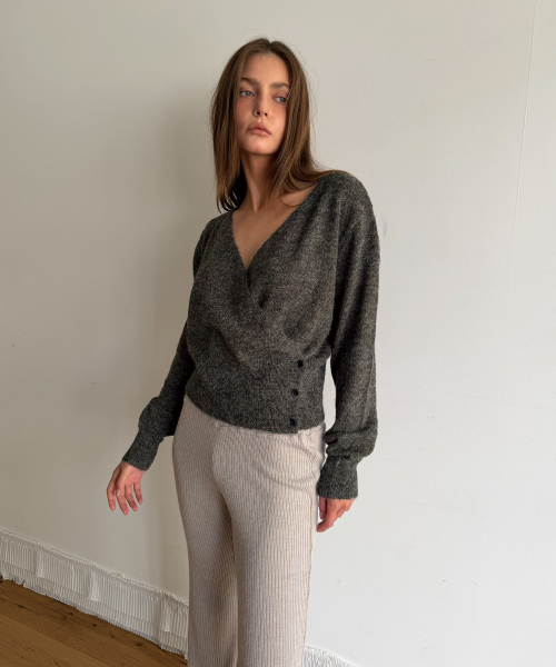 WOOL WRAP KNIT (CHARCOAL)