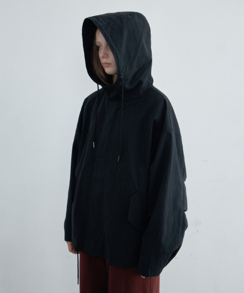 Ghost Hooded Field Jacket (Black)
