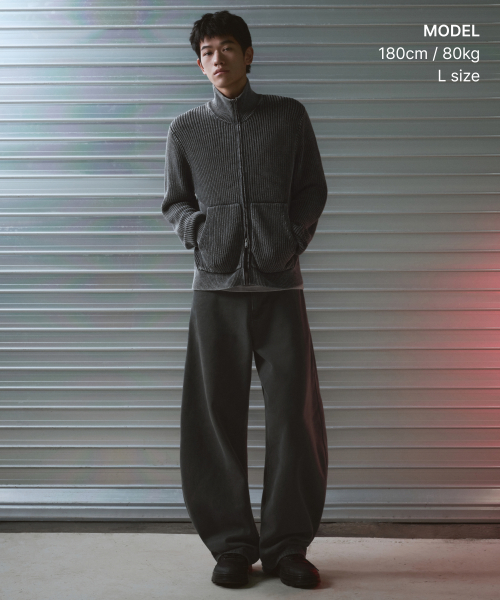 [챔피온 컬래버] 피그먼트 다이드 하이넥 크롭 니트 집업 [차콜 그레이]