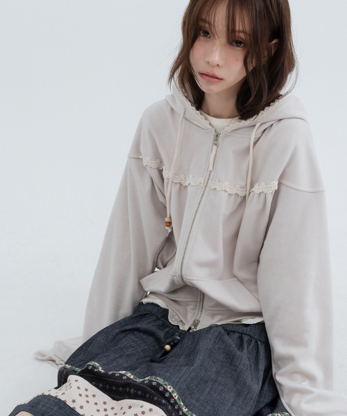 Lace cozy Hoodie Zip Up_Facial Creams