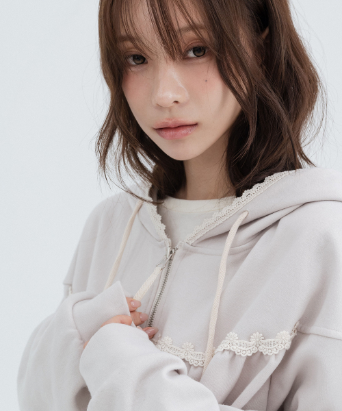 Lace cozy Hoodie Zip Up_Facial Creams