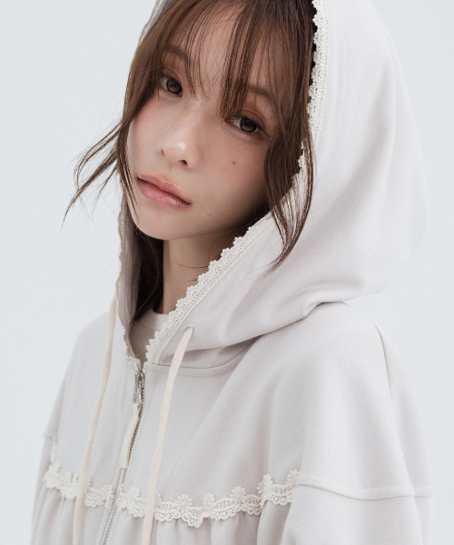 Lace cozy Hoodie Zip Up_Facial Creams