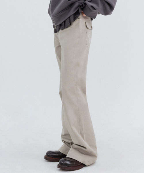 Two-Button Pocket Bootcut Pants_Beige