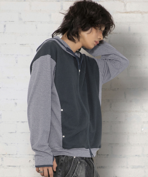 XTT171 스트라이프 믹스 와플 하이넥 크롭 후드 집업 (NAVY)