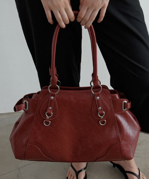 Attic Ring Shoulder Bag (Wine)