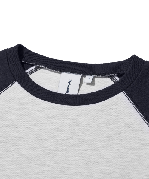Raw Edge Raglan Long Sleeve Tee_Light Gray
