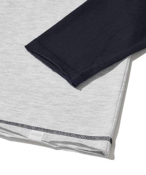 Raw Edge Raglan Long Sleeve Tee_Light Gray
