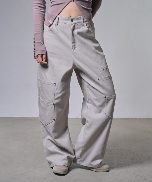 BAD GIRL CARGO PANTS (BEIGE) F26ZD474