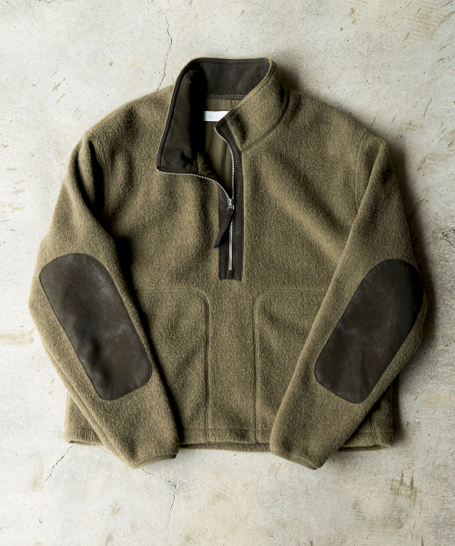 LEATHER PATCH WOOL FLEECE HALF ZIP-UP [BROWN]