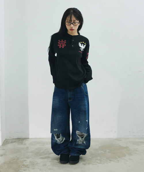 스크래치 데미지 커브드 데님 팬츠[인디고]