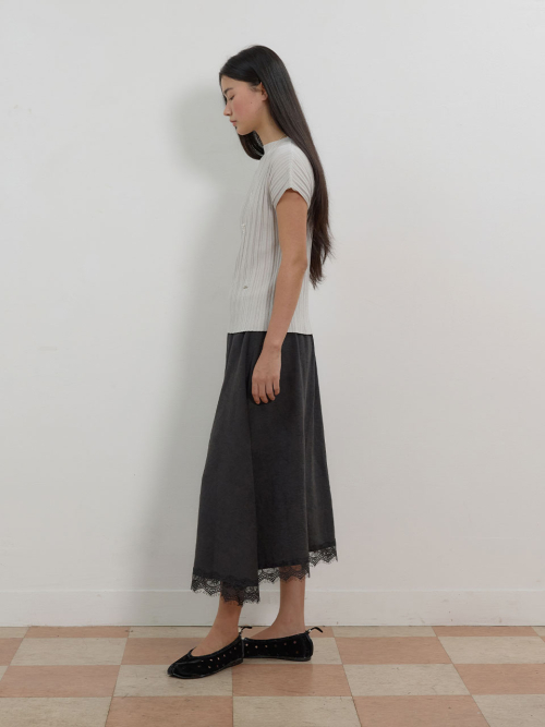 Lace Trimmed Flared Skirt MU2678SK802M_BLACK