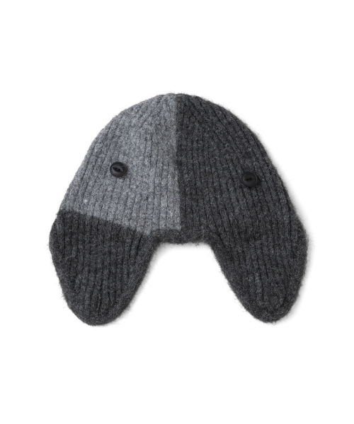 TCM two tone earflap beanie (charcoal)