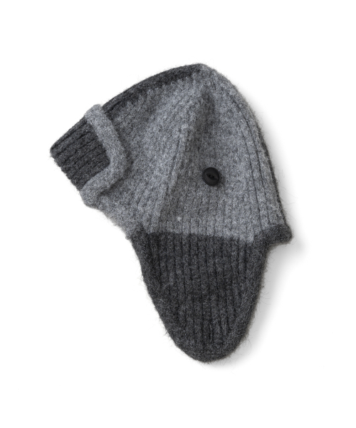 TCM two tone earflap beanie (charcoal)