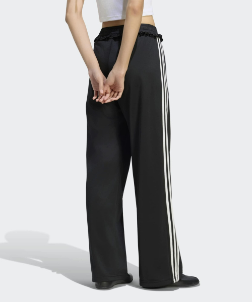 PLEATED FB TP BLACK