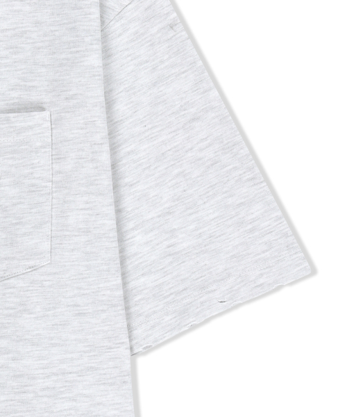 CALLIGRAPHY BACK LOGO POCKET TOP IN LIGHT GREY
